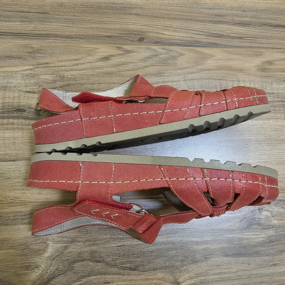 MUBB Sandals - Picture 11 of 13